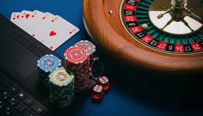 kia platform dashboard with sports, casino, and slots navigation